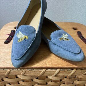 Beautiful Light Blue Suede Talbots Bee Flats